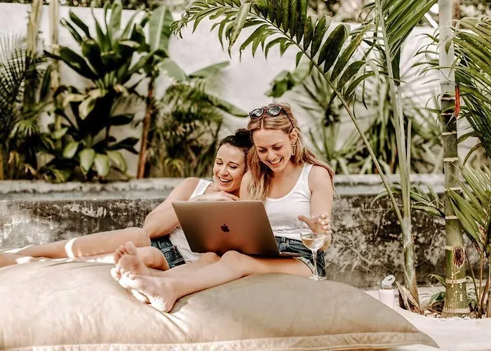 16tulum Villa